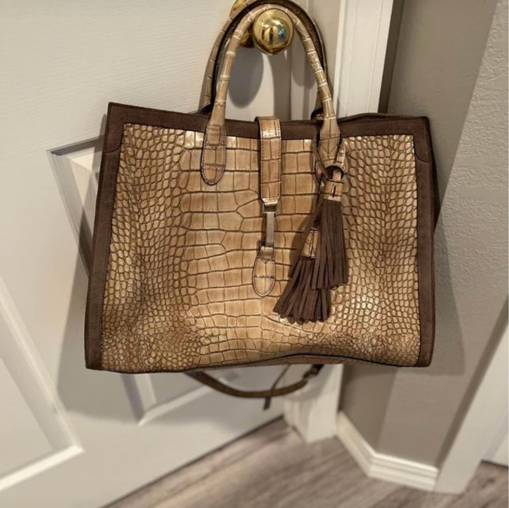 Claudia Firenze Leather Handbag